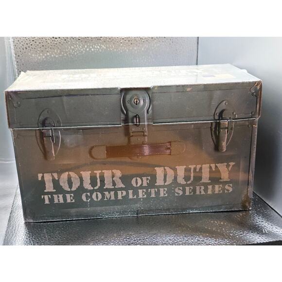 Tour of Duty The Complete Series Footlocker Trunk Box Set 11 Discs - Picture 2 of 4